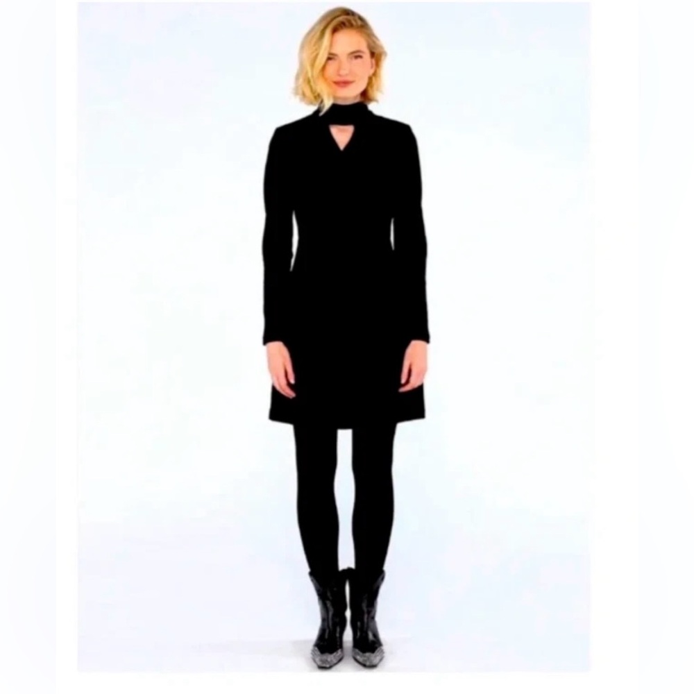 CAbi Harper Dress #4589 black flippable